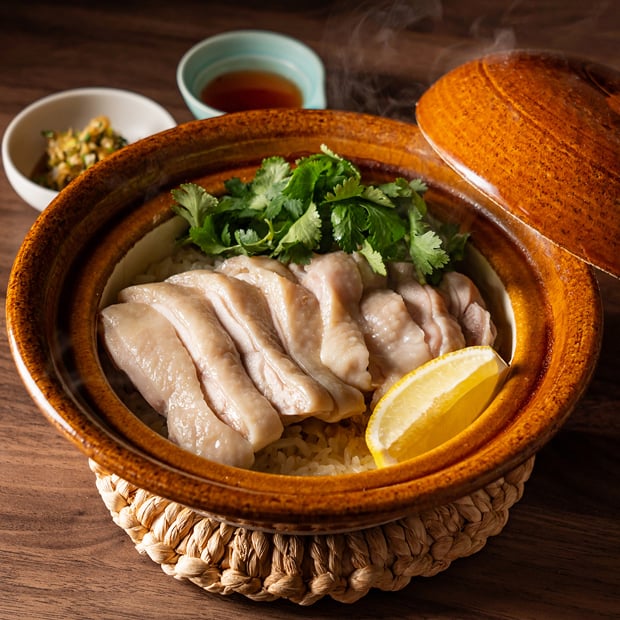鶏屋の土鍋カオマンガイ