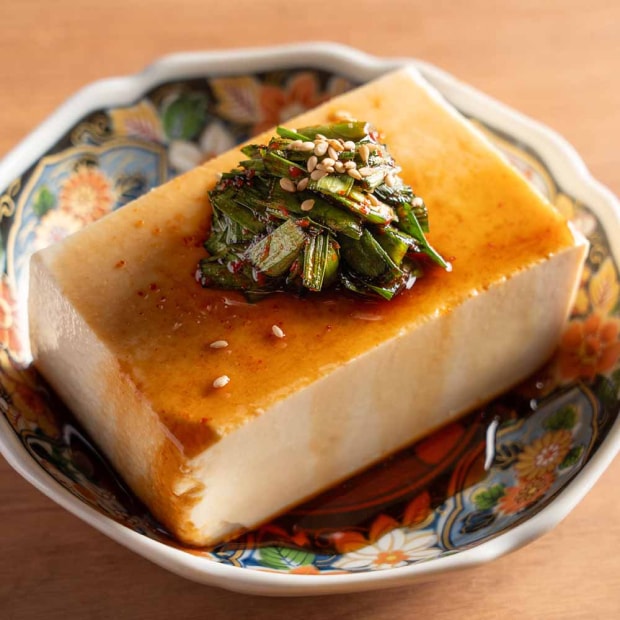 旨辛ニラやっこ